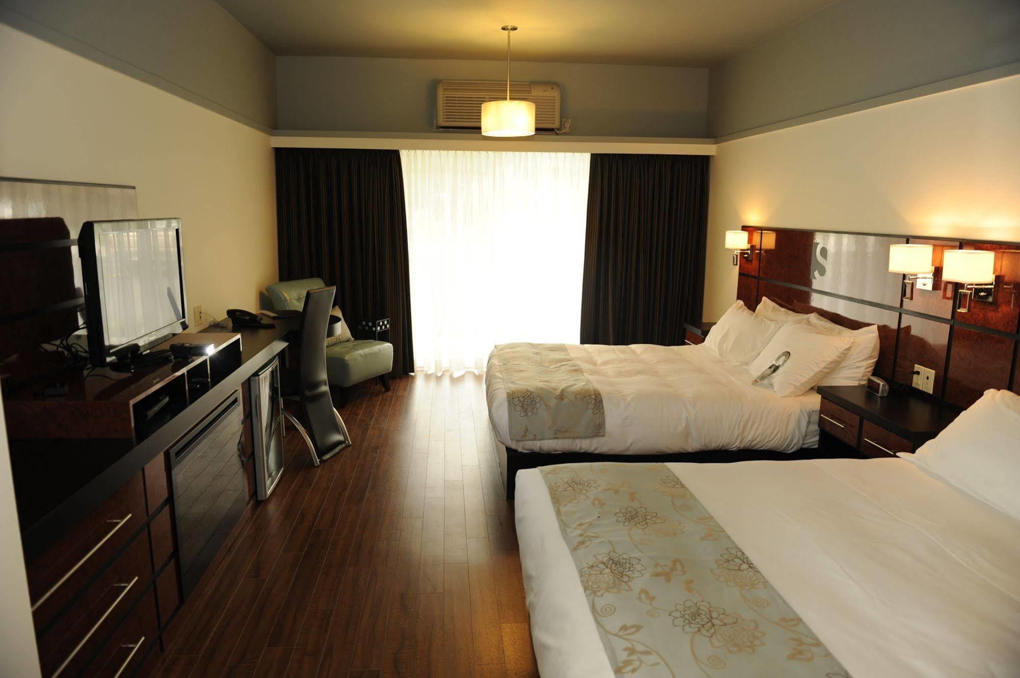 Samuels Boutique Hotel Годерич Экстерьер фото